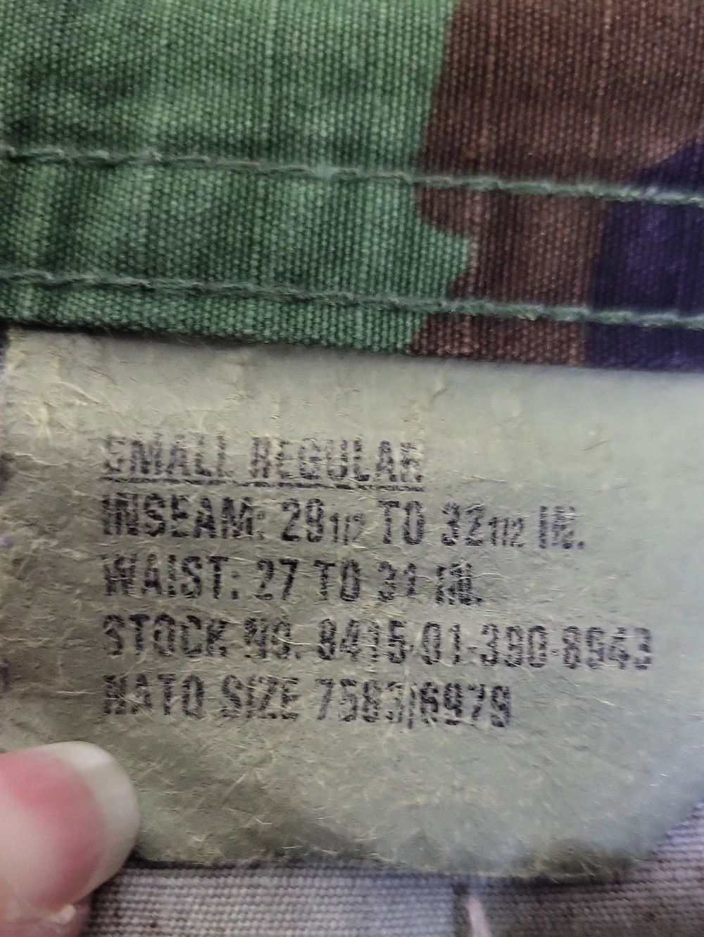 Army Style Camo Cargo Pants With Lots Of Pockets